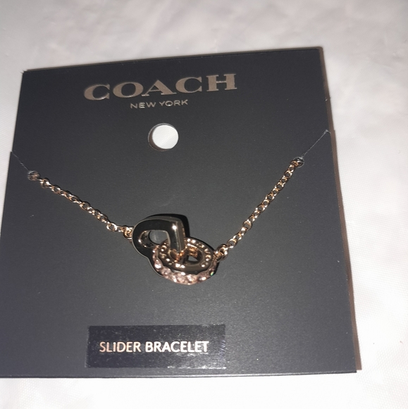 New COACH Interlocking Open Circle Heart Slide Braclet NWT With Coach Pouch Bag - Picture 4 of 9